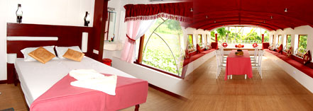 5 bed room houseboat